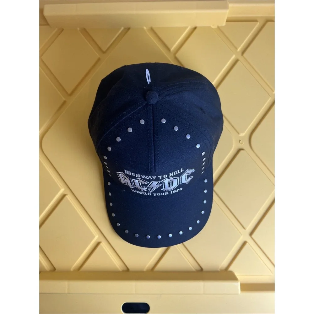 AC/DC Baseball Hat‎ Cap Studded Black NWT Highway To Hell World Tour 1979 , NWT